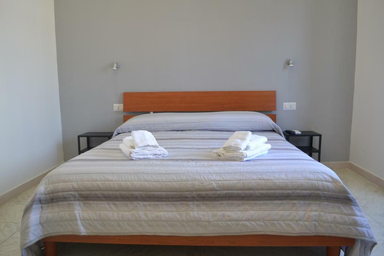 Hotel Antos 013 à Naples Extérieur photo
