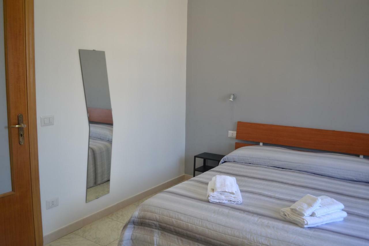 Hotel Antos 013 à Naples Extérieur photo