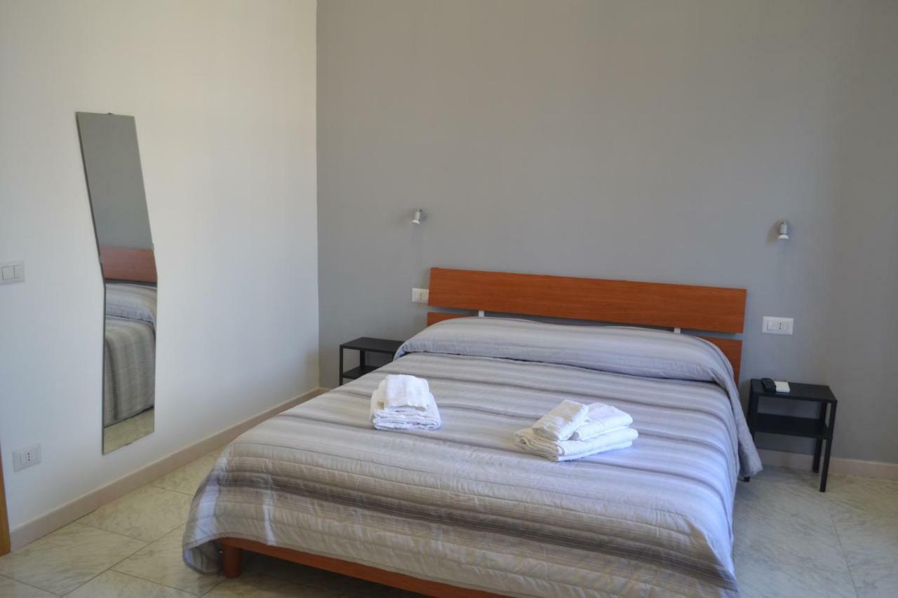 Hotel Antos 013 à Naples Extérieur photo